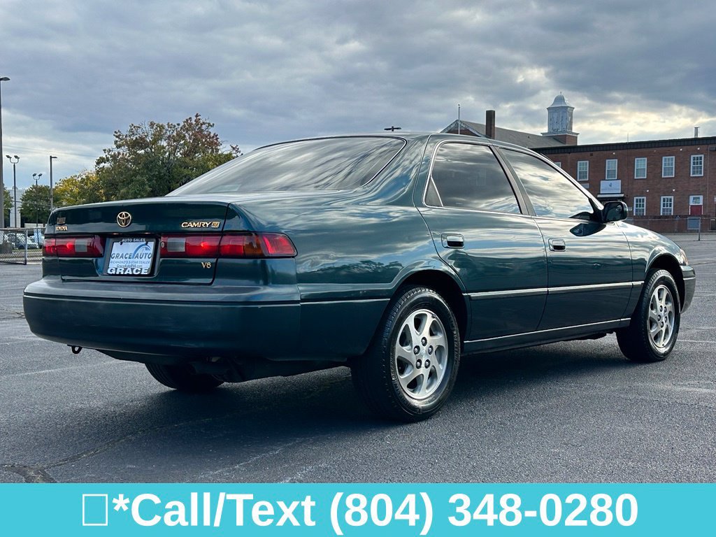 Used 1998 Toyota Camry LE FWD image 10