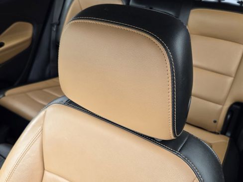Used 2019 GMC Terrain SLT FWD image 23