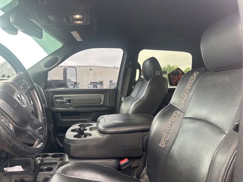 Used 2017 RAM 2500 Power Wagon w/ Leather & Luxury Group AWD/4WD image 5