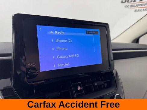 Used 2025 Toyota Corolla LE image 3