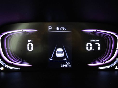 Used 2024 Kia Soul LX FWD image 24
