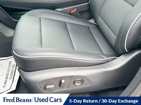 Used 2026 Buick Enclave Preferred AWD/4WD image 27