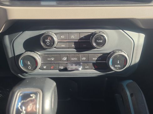 Certified 2022 Ford Bronco Wildtrak image 30