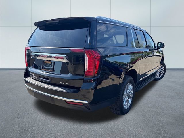 Used 2024 GMC Yukon XL SLT w/ SLT Luxury Package AWD/4WD image 4