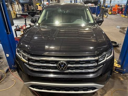 Used 2023 Volkswagen Atlas SE FWD image 8