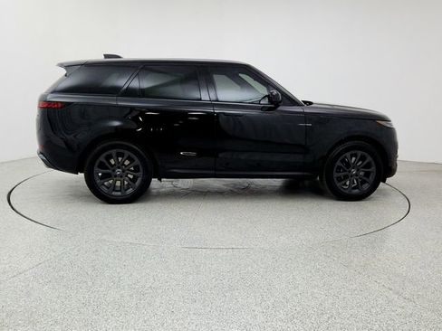 Certified 2023 Land Rover Range Rover Sport SE image 4