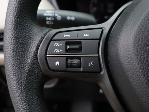 New 2026 Honda HR-V LX image 33