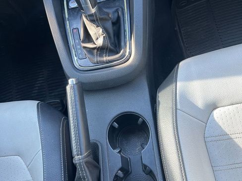 Used 2016 Volkswagen Jetta Sport image 29