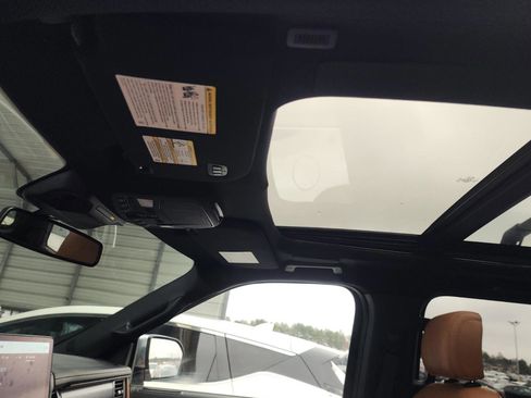 Used 2022 Ford Expedition Platinum image 21