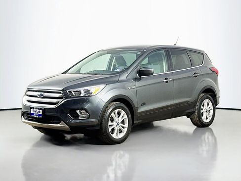 Used 2019 Ford Escape SE AWD/4WD image 3