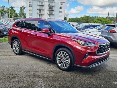 Used 2025 Toyota Highlander Platinum
