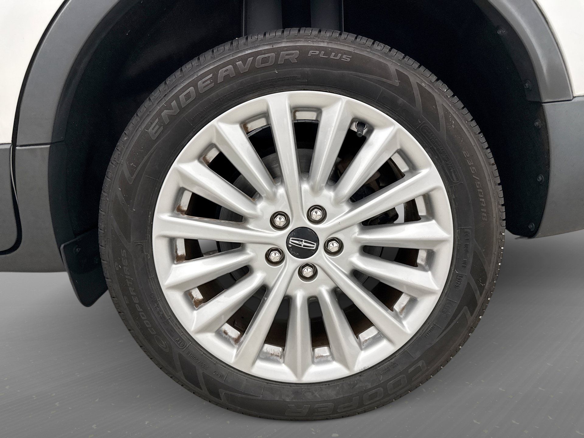 Used 2019 Lincoln MKC Premiere FWD image 25