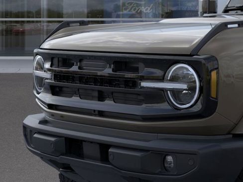 New 2025 Ford Bronco Outer Banks image 22