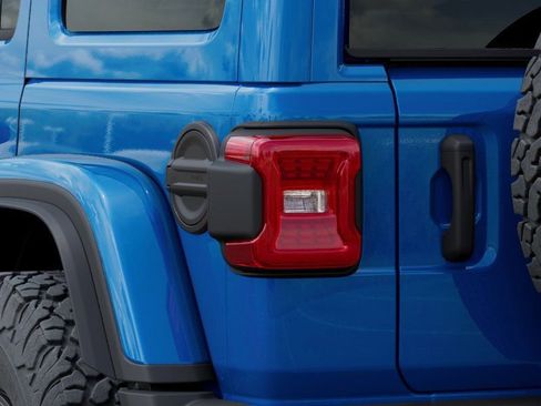 New 2026 Jeep Wrangler Unlimited Rubicon AWD/4WD image 10