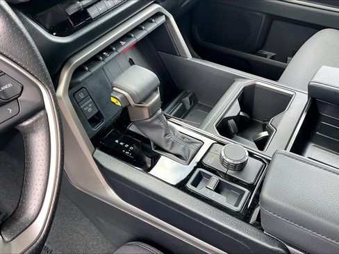 New 2026 Toyota Tundra SR5 AWD/4WD image 10
