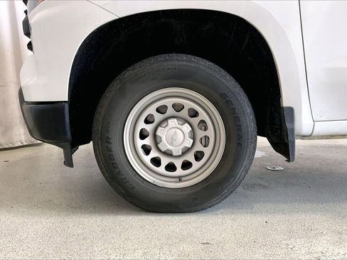 Used 2024 Chevrolet Silverado 1500 W/T AWD/4WD image 6