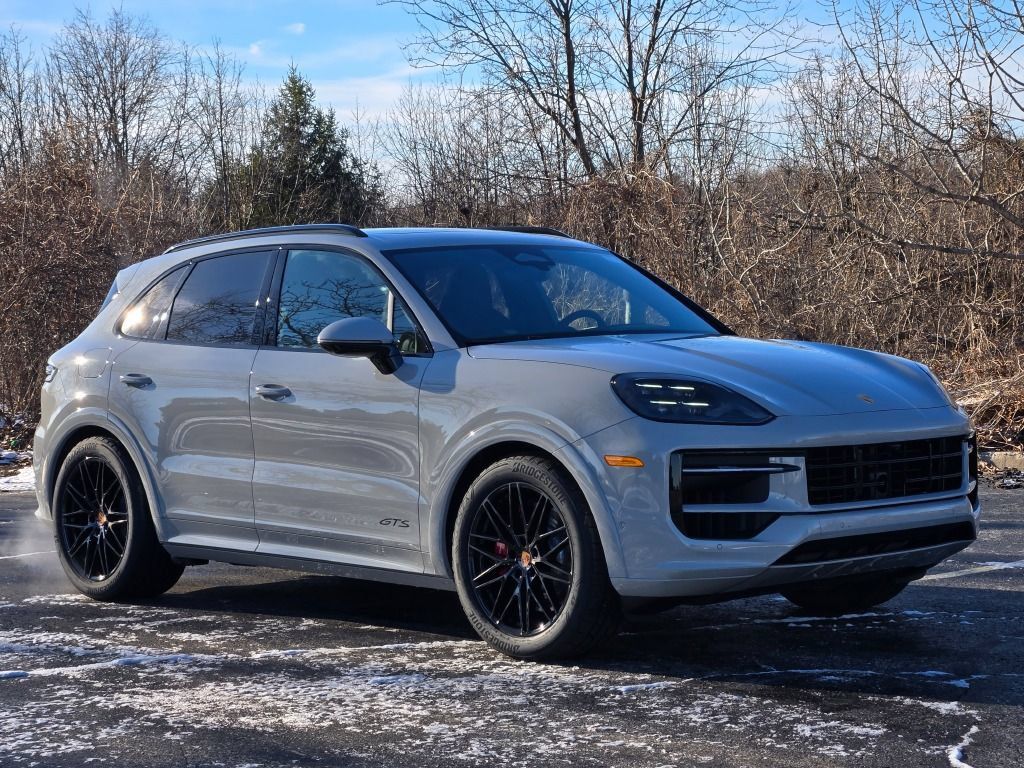 New 2026 Porsche Cayenne GTS AWD/4WD image 9