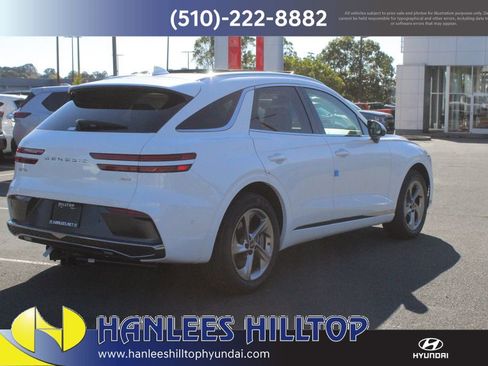 New 2026 Genesis GV70 2.5T Advanced image 7