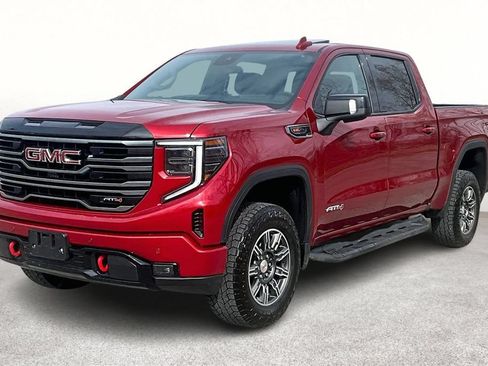 Used 2025 GMC Sierra 1500 AT4 w/ AT4 Premium Package AWD/4WD image 13