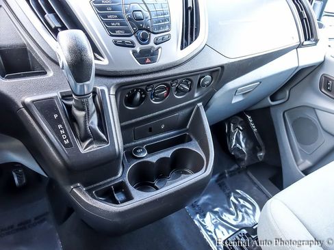 Used 2015 Ford Transit 150 XLT RWD image 18