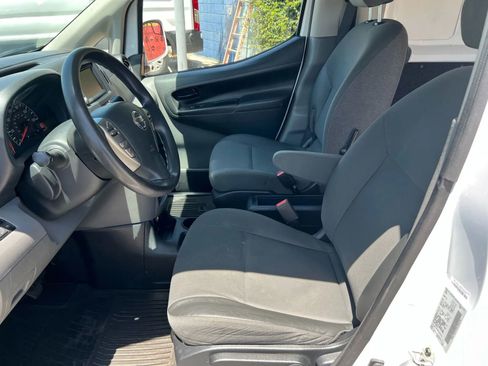 Used 2021 Nissan NV200 SV image 10