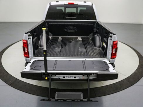 Certified 2022 Ford F150 XLT w/ Equipment Group 302A High image 6