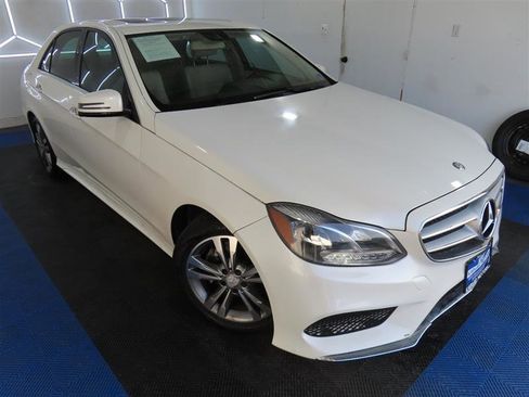 Used 2015 Mercedes-Benz E 350 Sedan w/ Premium 1 Package image 5