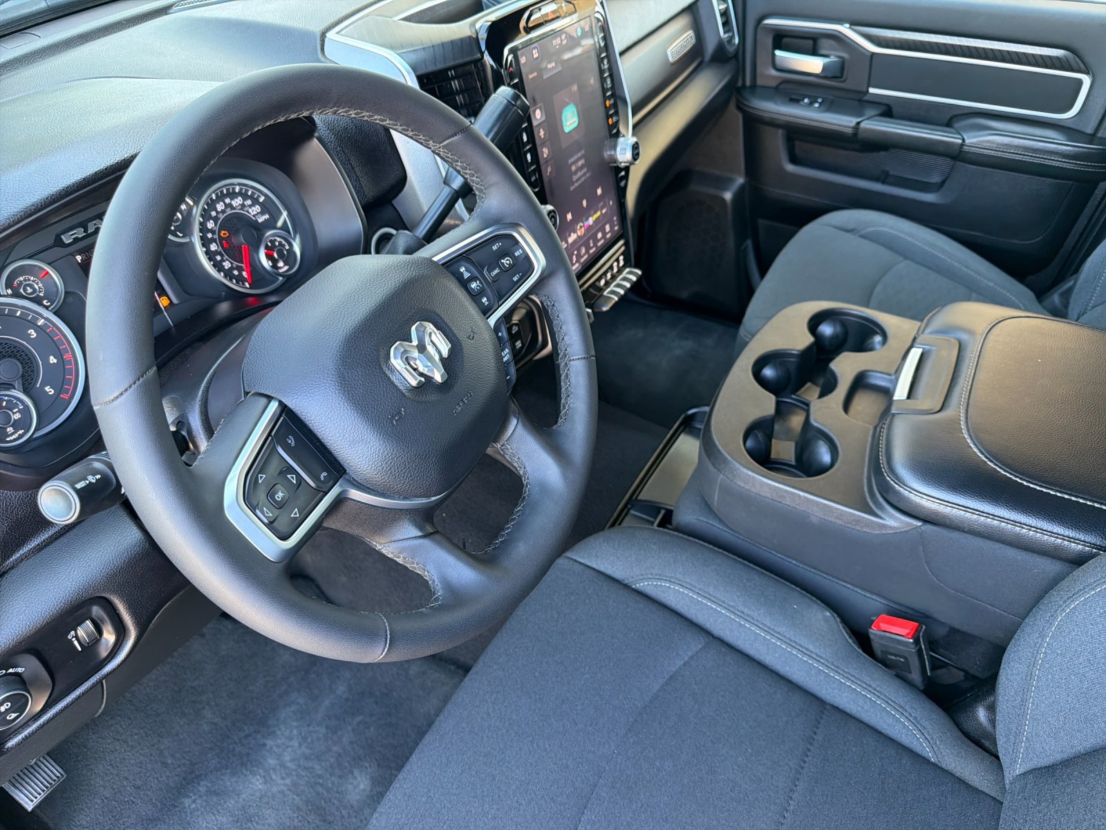 Used 2025 RAM 2500 Big Horn AWD/4WD image 9