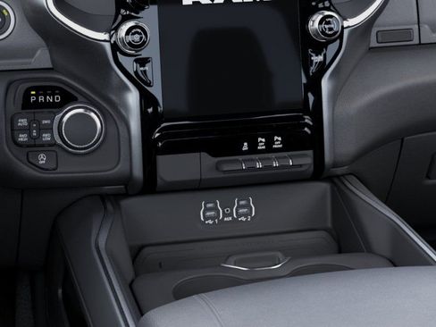 New 2026 RAM 1500 4x4 Crew Cab image 24