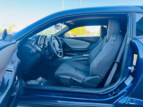 Used 2012 Chevrolet Camaro LS RWD image 10