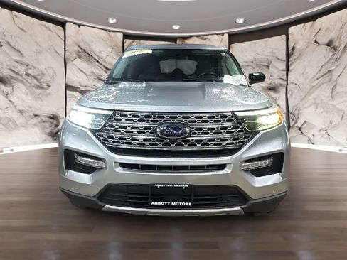 Used 2020 Ford Explorer Limited AWD/4WD image 11