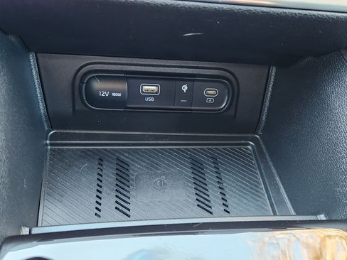 Used 2023 Kia Sportage EX image 21