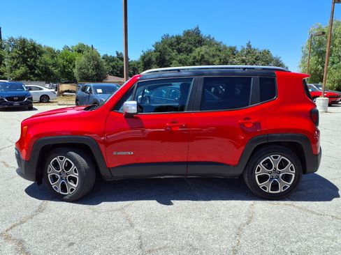 Used 2017 Jeep Renegade Limited FWD image 3