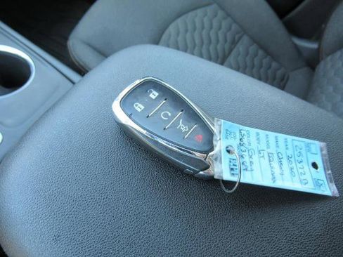 Used 2020 Chevrolet Equinox LT image 35