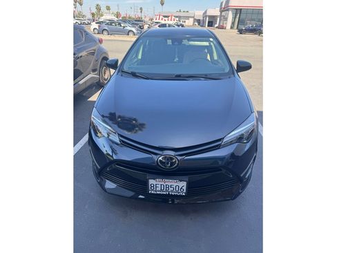Certified 2019 Toyota Corolla LE FWD image 2