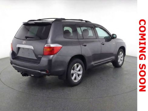 Used 2010 Toyota Highlander SE image 4