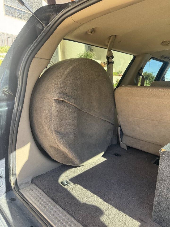 Used 2000 Ford Excursion XLT RWD image 22