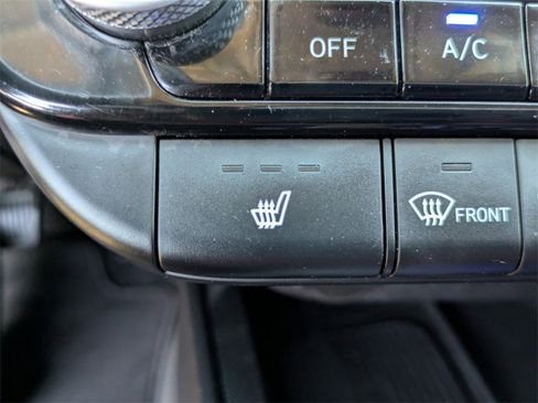 Used 2024 Hyundai Elantra SEL w/ Convenience Package image 23