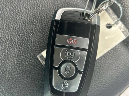 Used 2019 Ford Ranger Lariat w/ Equipment Group 501A Mid AWD/4WD image 27