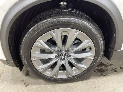 Used 2026 MAZDA CX-90 3.3 Turbo w/ Preferred Package AWD/4WD image 23