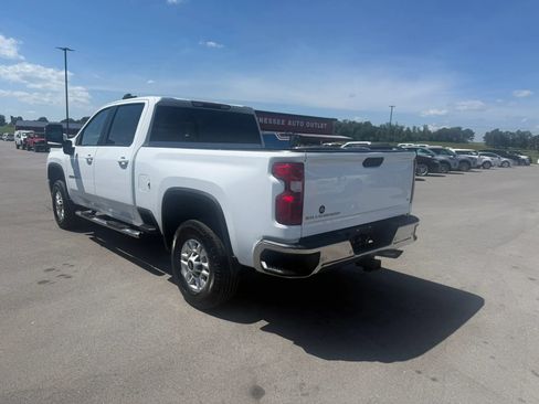 Used 2021 Chevrolet Silverado 2500 LT w/ Z71 Off-Road Package AWD/4WD image 3