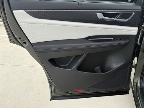 New 2026 Volkswagen Atlas Cross Sport SEL Premium R-Line image 23