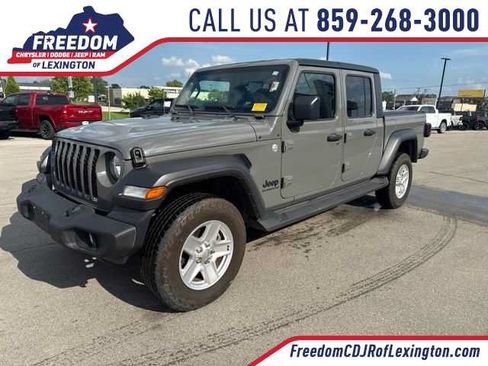 Used 2020 Jeep Gladiator Sport w/ Quick Order Package 24S AWD/4WD image 1