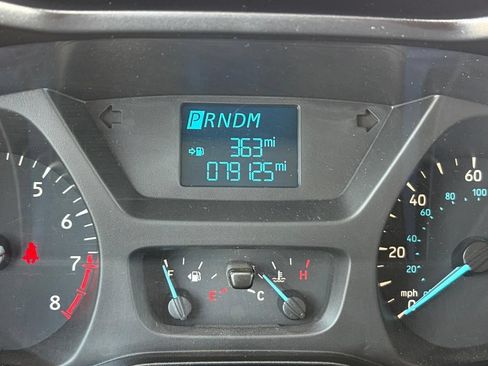 Used 2015 Ford Transit 250 148 Medium Roof RWD image 9