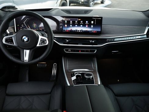 New 2026 BMW X5 xDrive40i w/ M Sport Package image 27