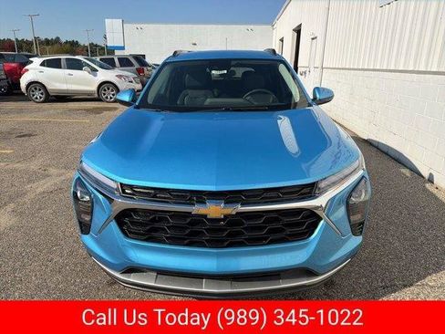 New 2026 Chevrolet Trax LT w/ Driver Confidence Package image 4