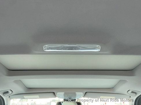 Used 2014 Mercedes-Benz GLK 350 4MATIC image 27