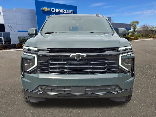 Used 2026 Chevrolet Suburban RST AWD/4WD image 22