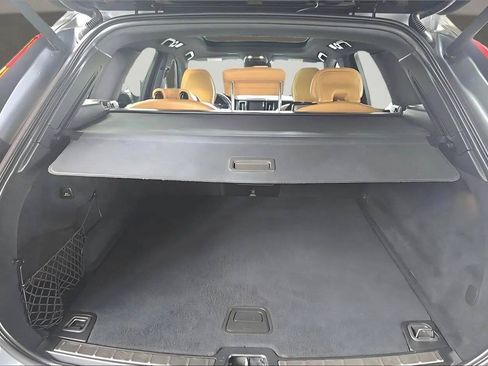Used 2020 Volvo XC60 T6 Inscription AWD/4WD image 12