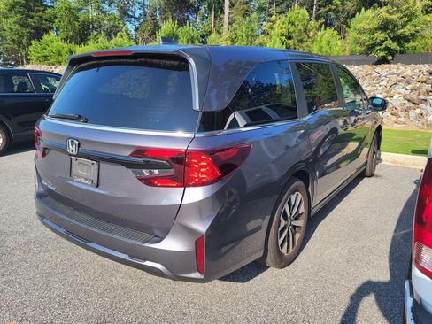 Used 2026 Honda Odyssey EX-L image 4